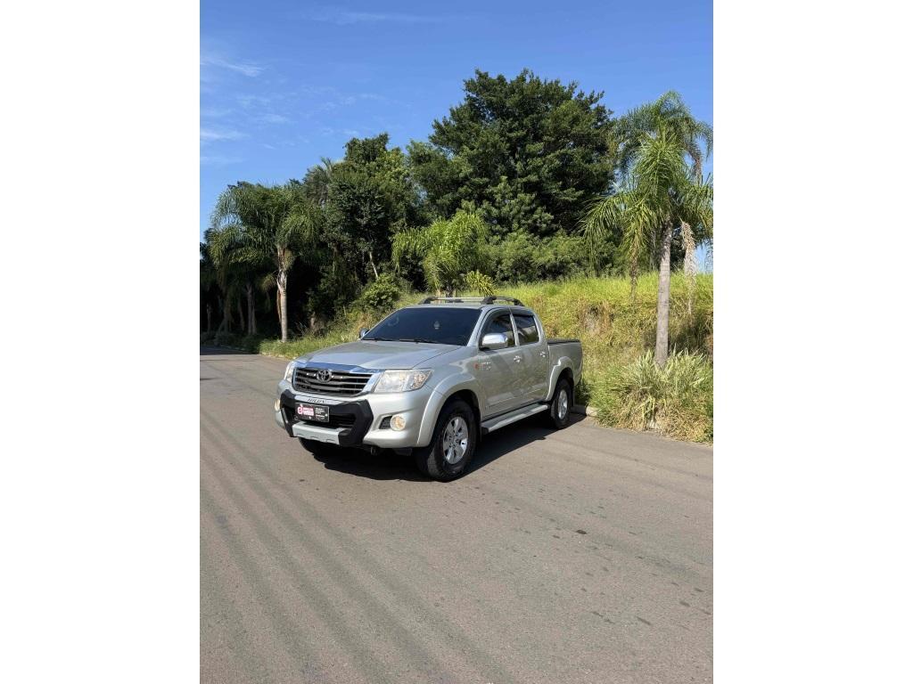 Toyota Hilux 2012