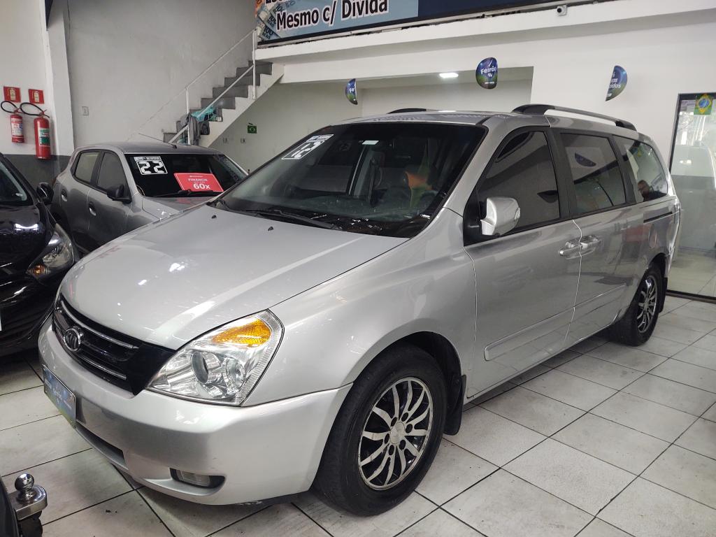 KIA Carnival 2012