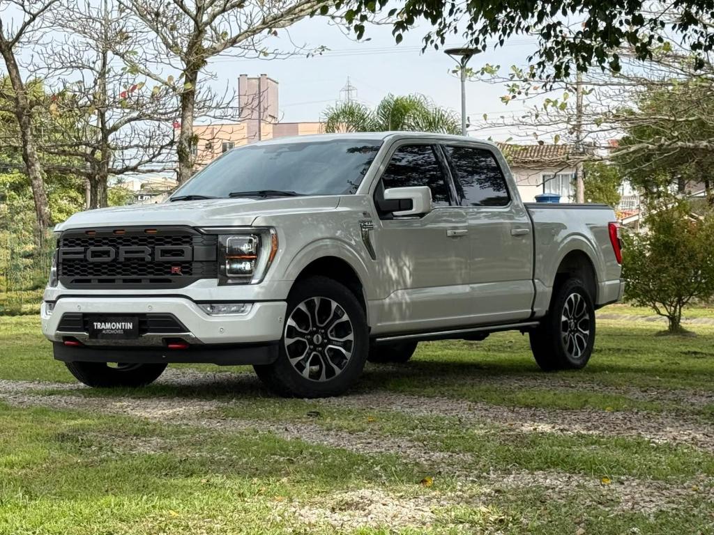 Ford F-150 PLATINUM 4X4 5.0 V8 2023