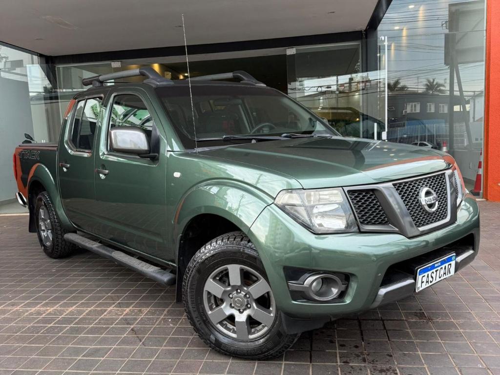 Nissan Frontier 2.5 Td Cd Sv Attack 2014