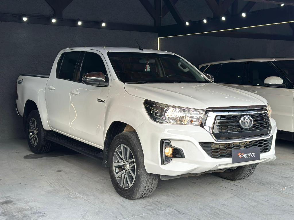 Toyota Hilux CD SRV 4X4 2.8 TDI DIESEL AUT. 2018