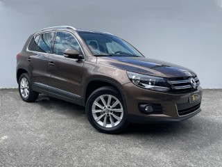 Foto do veículo Volkswagen Tiguan 2.0 Tsi 16v 200cv Tiptronic 5p