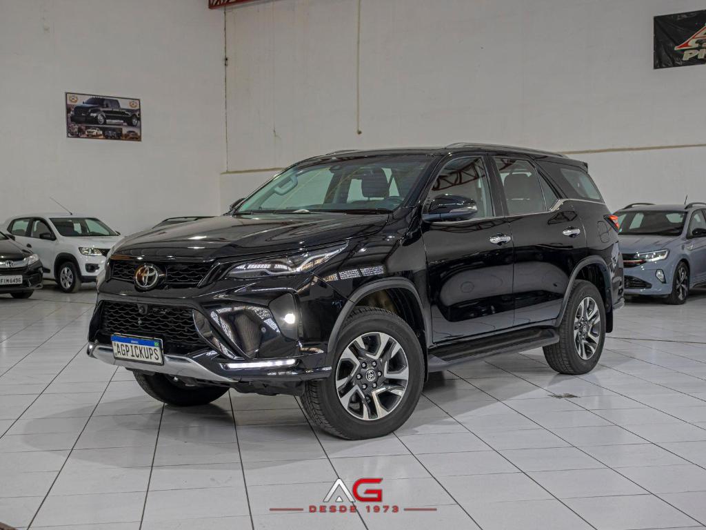 Toyota Sw4 2.8 Tdi Srx Platinum Auto 4wd 2024