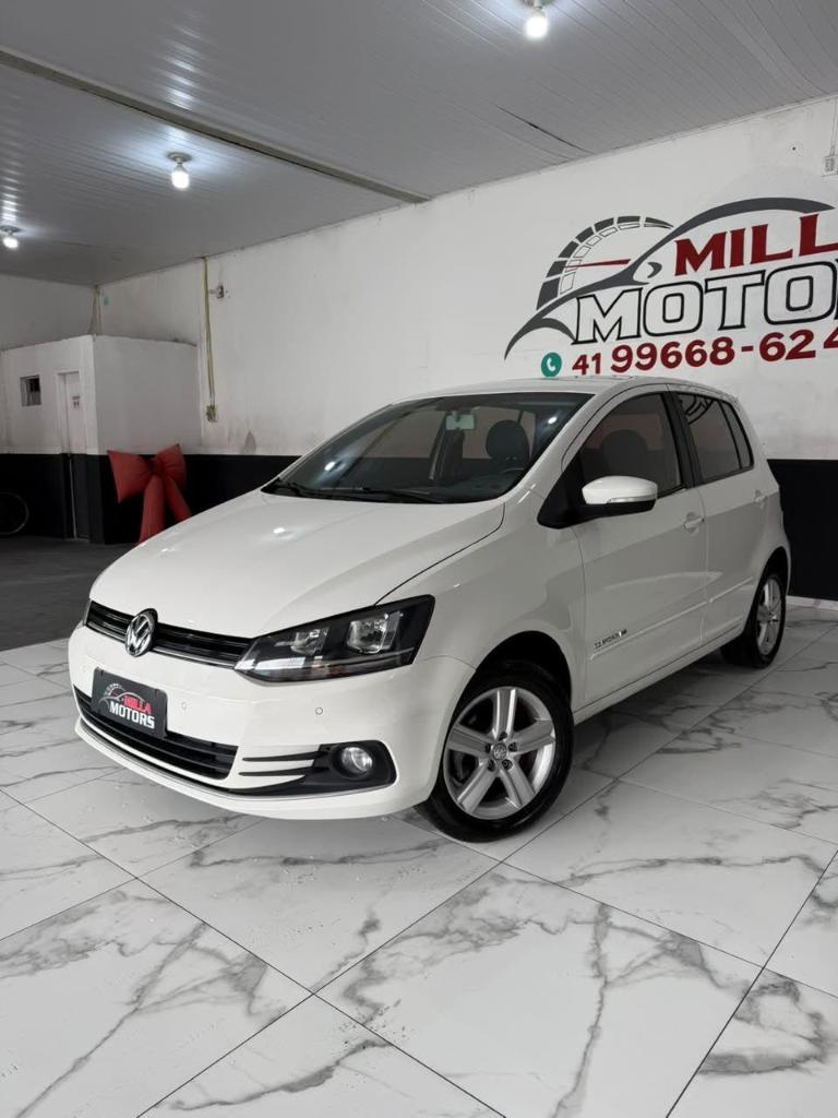 Volkswagen Fox COMFORTLINE 1.0 FLEX 12V 5P 2017