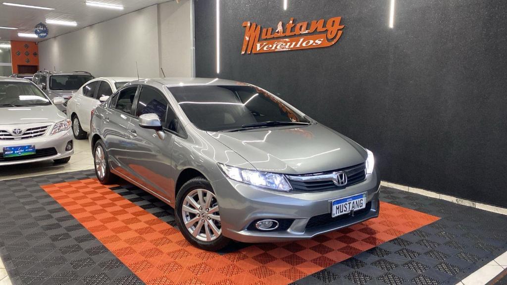 Honda Civic Civic Sedan LXS 1.8/1.8 Flex 16V Aut. 4p 2015