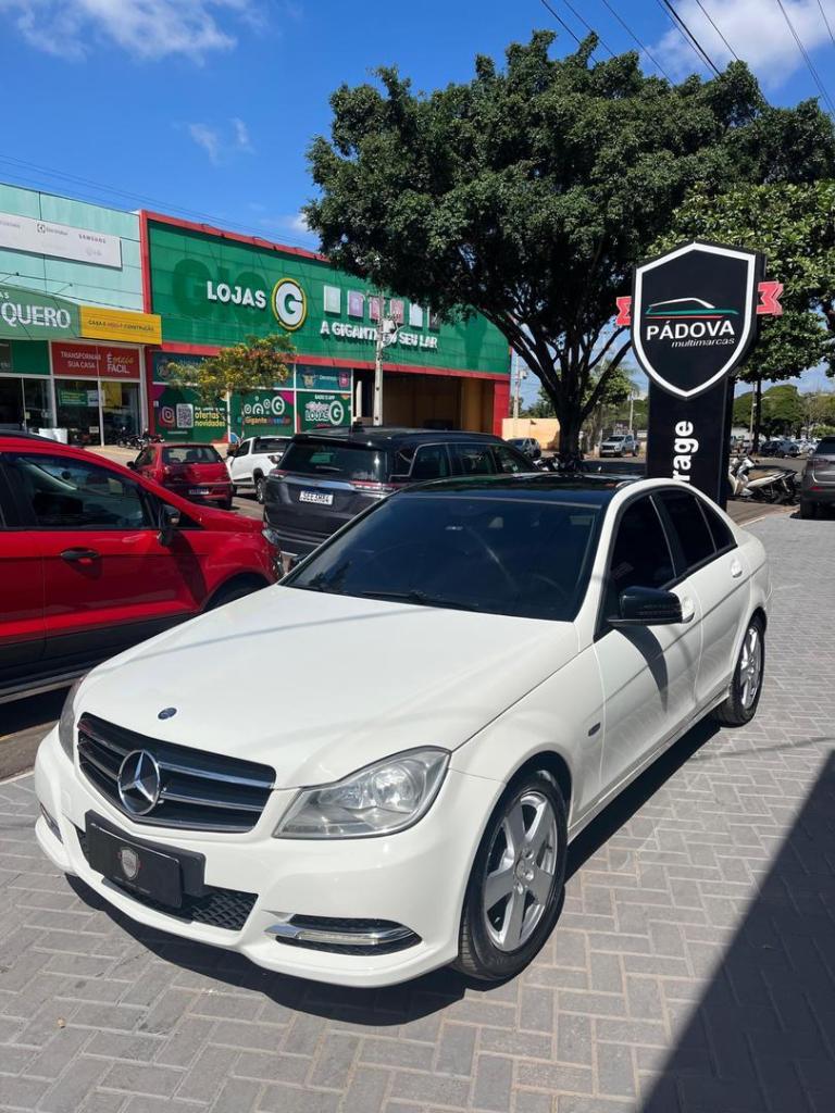 Mercedes-Benz C 200 2012