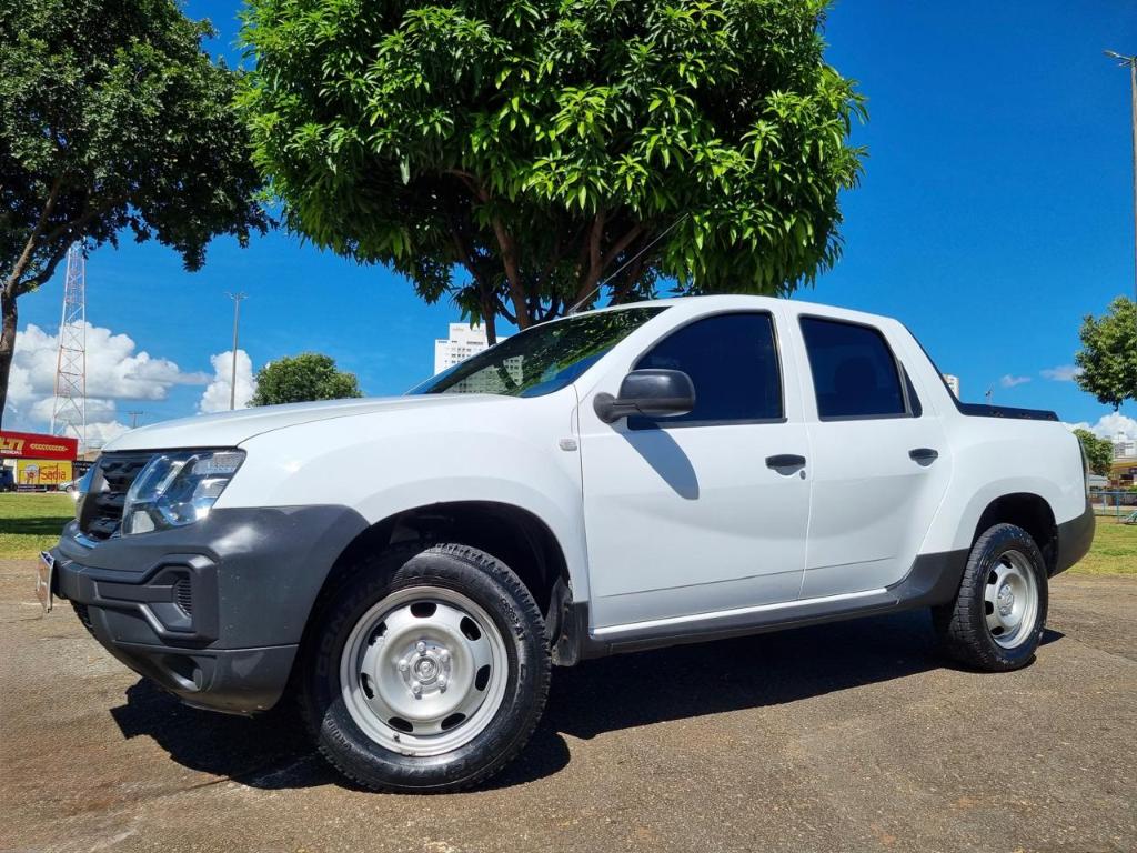 Renault Oroch 1.6 16V SCE FLEX PRO MANUAL 2023
