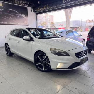Foto do veículo Volvo V40 T-5 R-design 2.0 Aut.