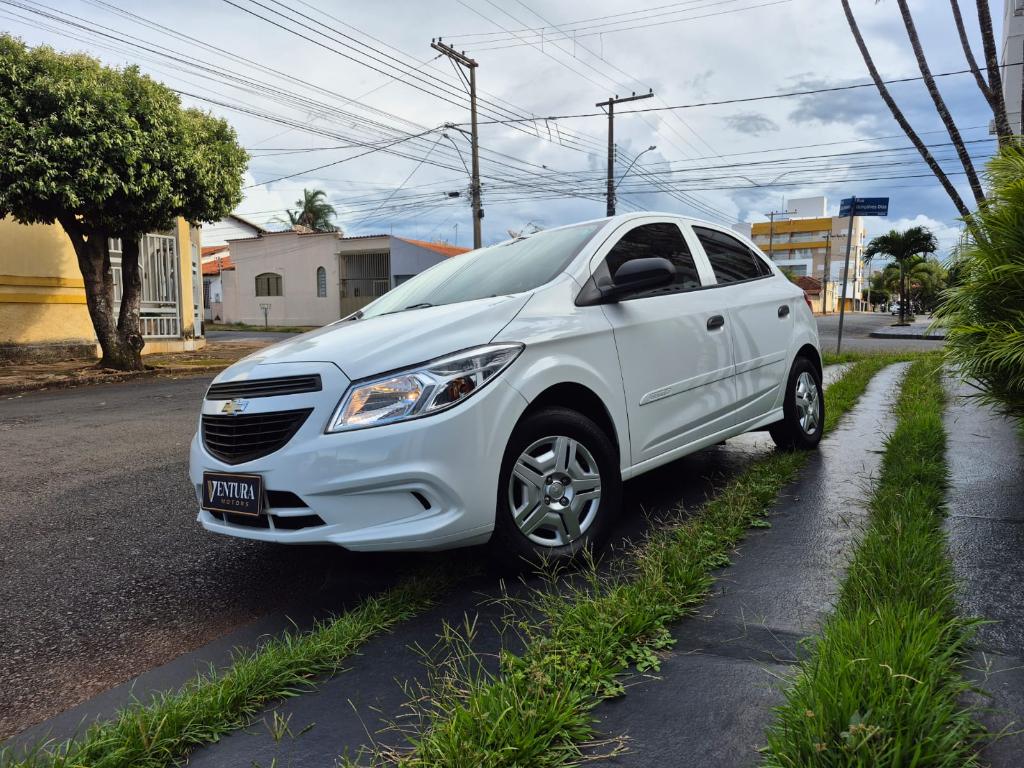 Chevrolet Onix ONIX HATCH LS 1.0 8V FlexPower 5p Mec. 2016