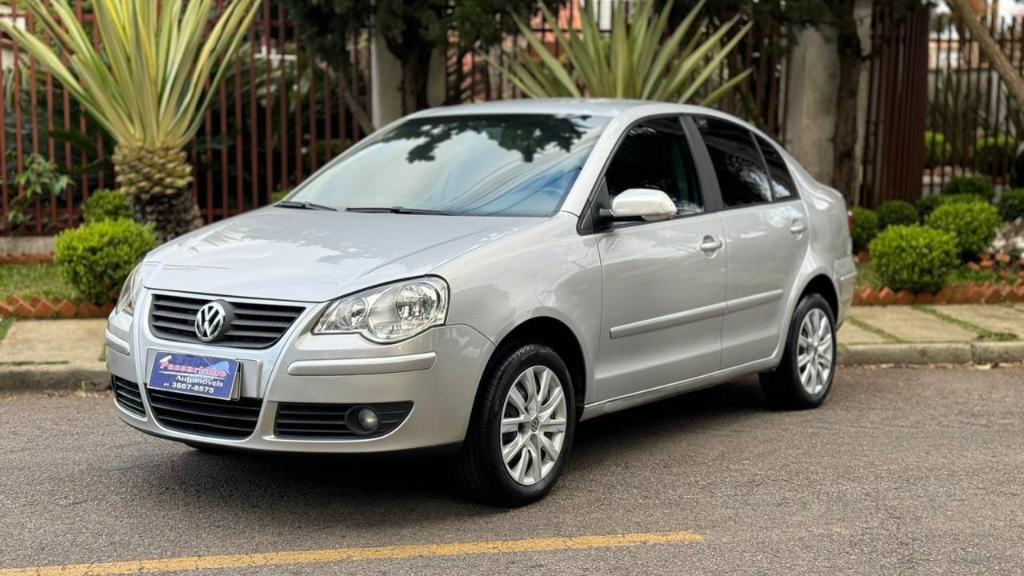 Volkswagen Polo Polo Sedan 1.6 Mi Total Flex 8V 4p 2012