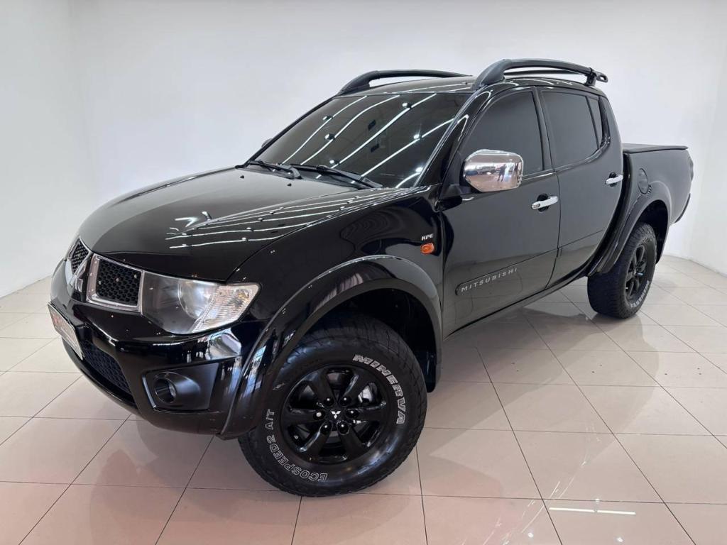Mitsubishi L200 HPE 3.5 CD V6 24V FLEX AUT. 2012
