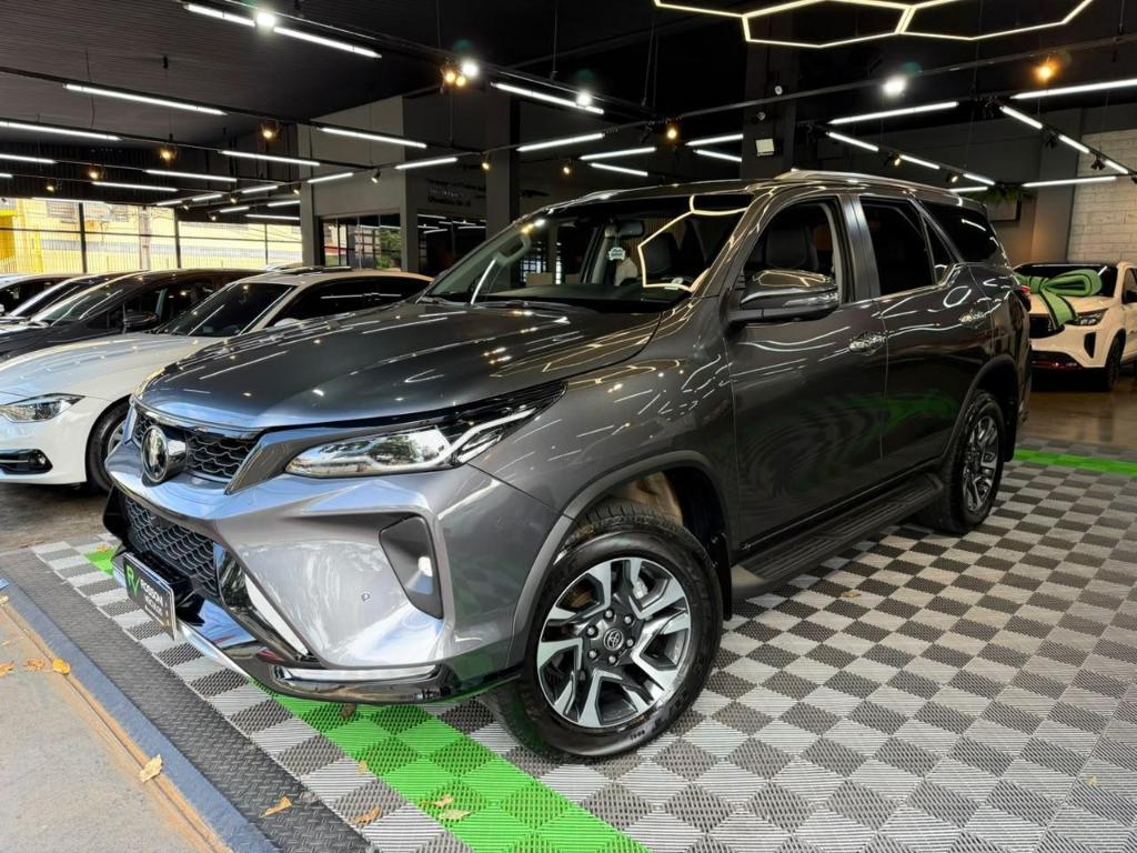 Toyota Sw4 2.8 Tdi Srx Platinum Auto 4wd 2024