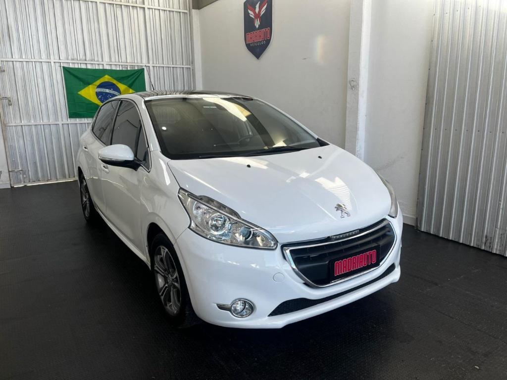 Peugeot 208 2014