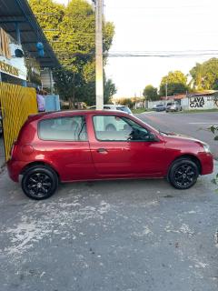Foto do veículo Renault Clio 1.0 16v Hi-flex Authentique