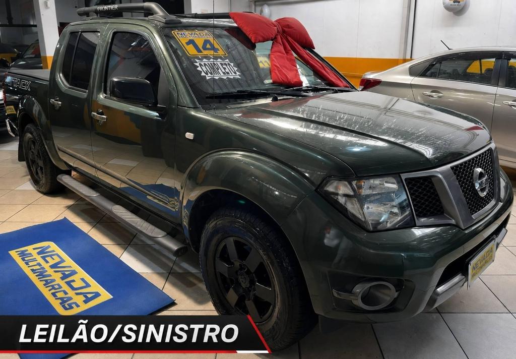 Nissan Frontier Frontier SV AT.CD 4x4 2.5 TB Diesel Mec. 2014