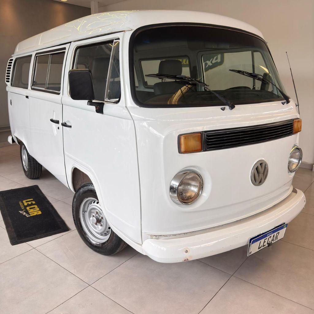 Volkswagen Kombi Kombi Escolar 1.6 MPi 1999