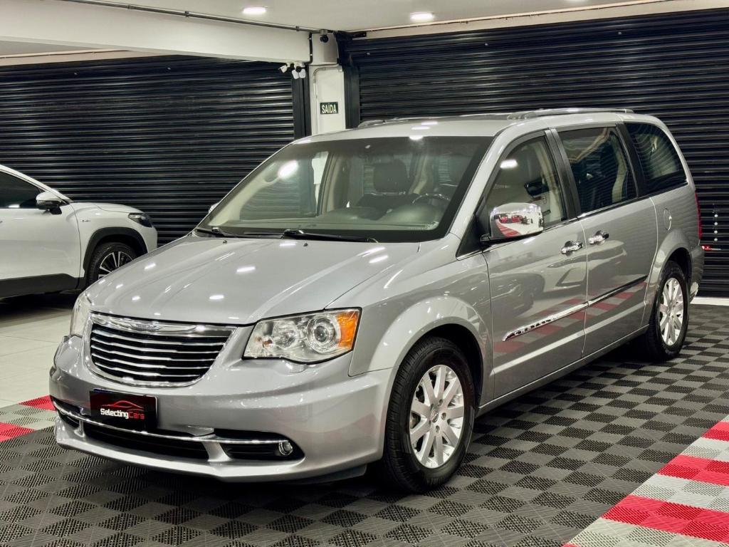 Chrysler Town & Country LIMITED 3.6 AT 2015