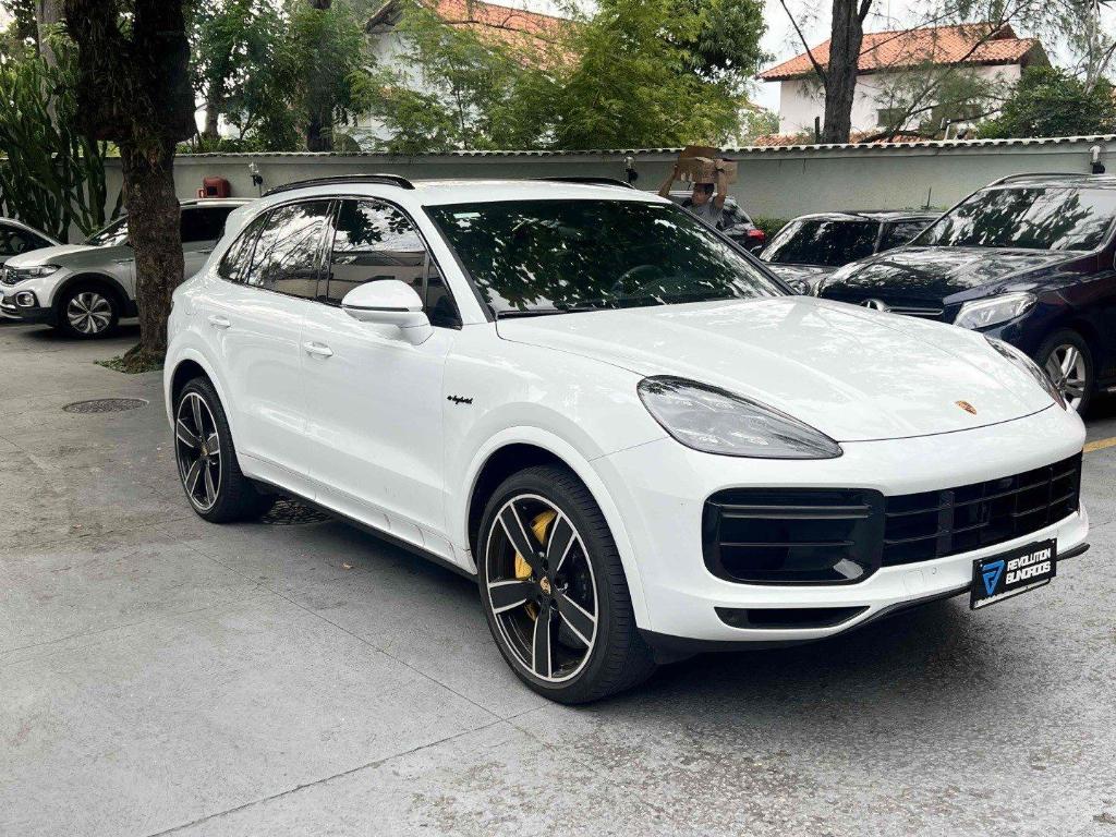 Porsche Cayenne 2022