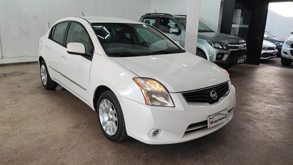 Nissan Sentra 2012