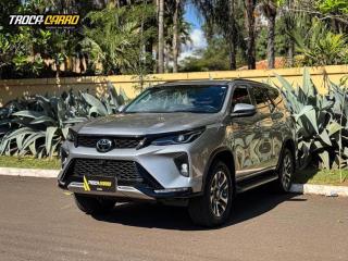 Foto do veículo Toyota Hilux Sw4 Srx 4x4 2.8 Tdi 16v Dies. Aut.