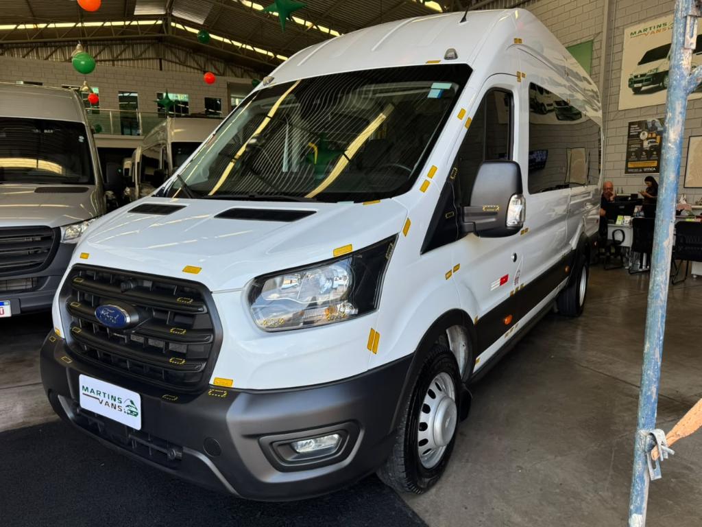 Ford Transit 2.0tdci Minibus 17+1 460e Auto 2024