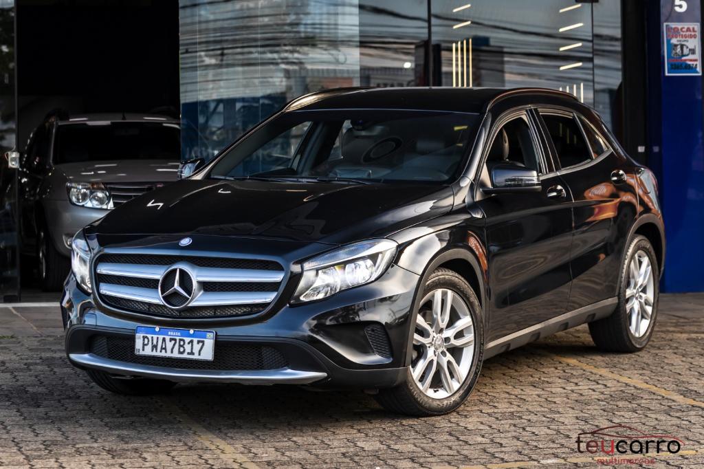 Mercedes-Benz A 200 URBAN 1.6 2015