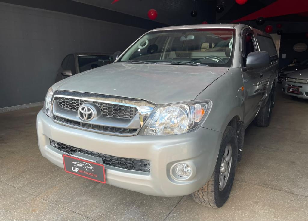 Toyota Hilux CS 4X2 2.8 2011