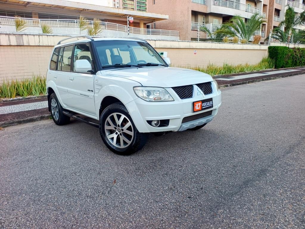 Mitsubishi Pajero Tr4 2.0 16v Flex Auto 2014
