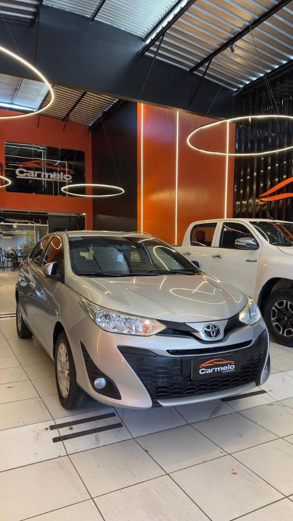 Toyota Yaris 1.3 16V FLEX XL LIVE MULTIDRIVE 2019