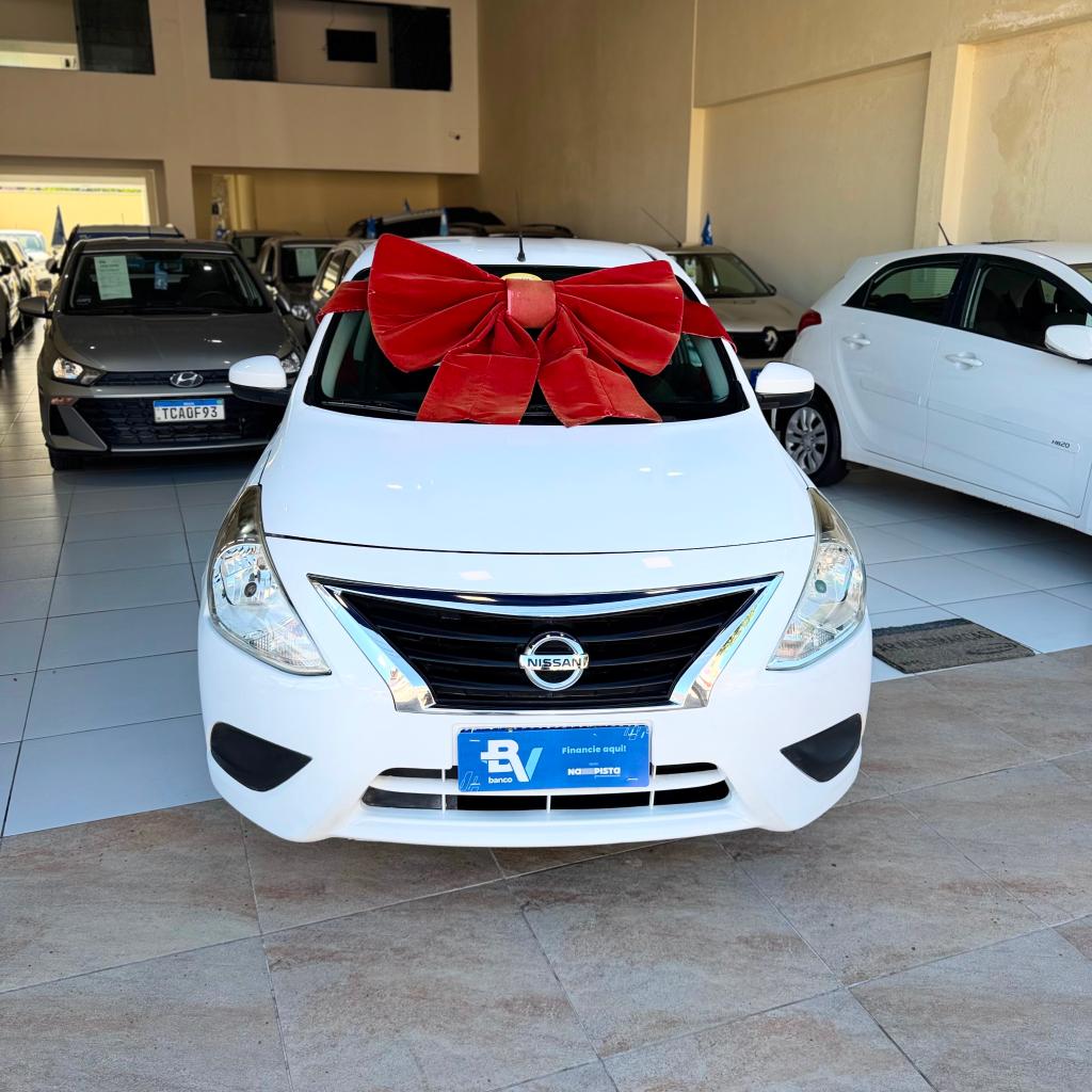 Nissan Versa SV 1.6 16V 2017