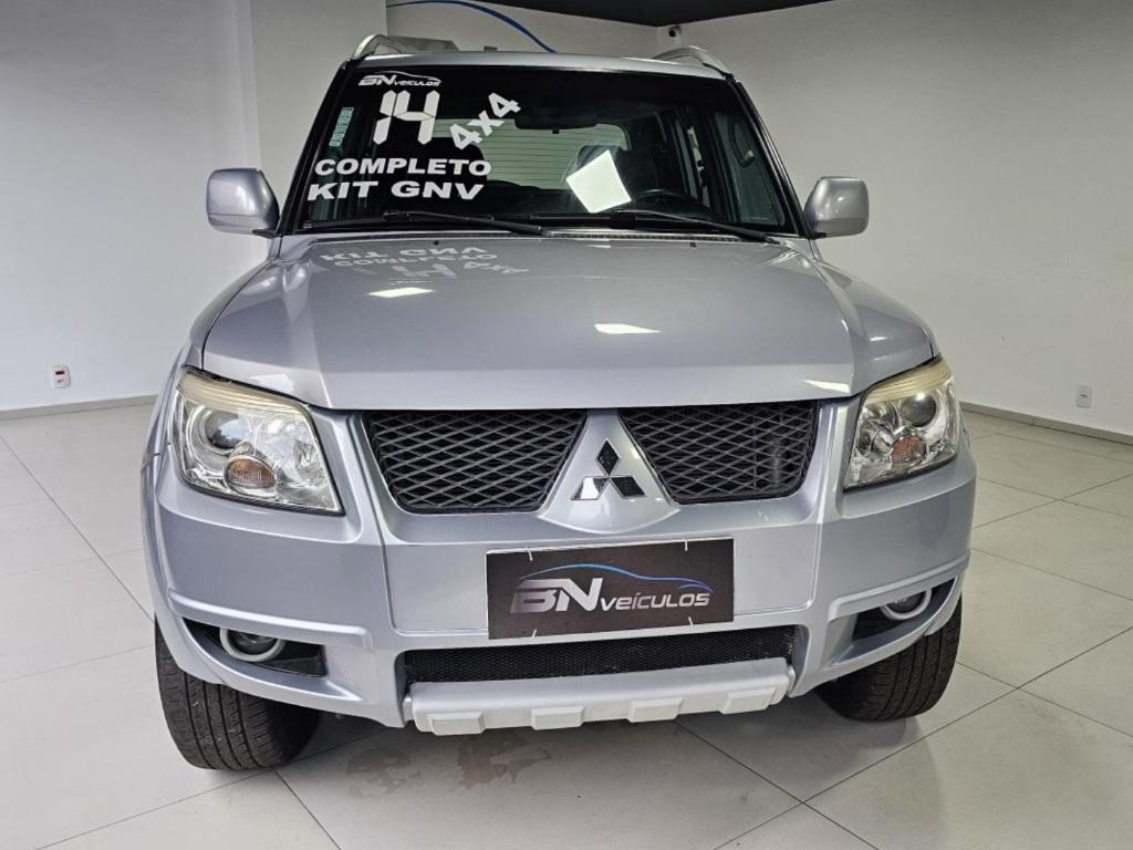 Mitsubishi Pajero Pajero TR4 2.0 Flex 16V 4X2 Aut. 2014