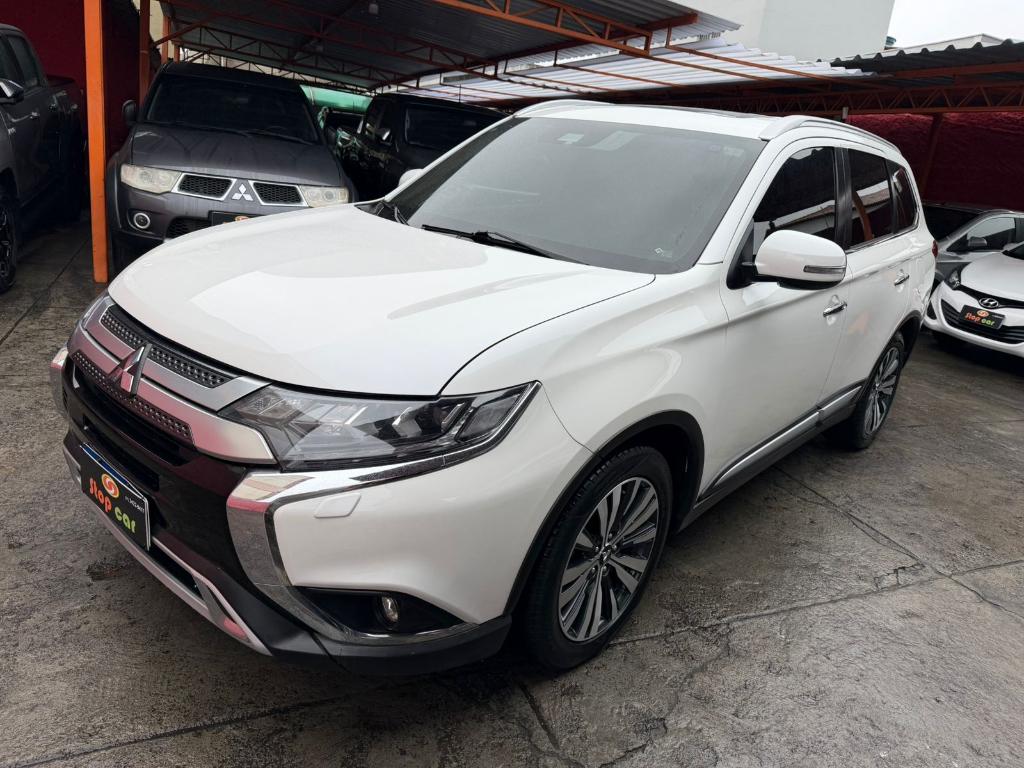 Mitsubishi Outlander 2022