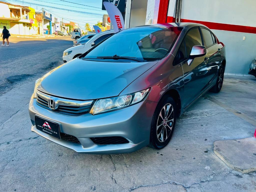 Honda Civic 2.0 LXR 16V FLEX 4P AUTOMÁTICO 2013
