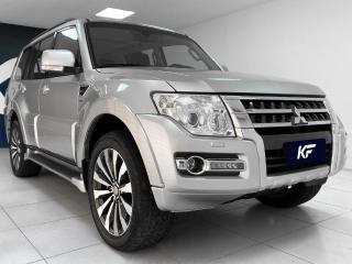 Foto do veículo Mitsubishi Pajero 3.2 Di-d Full 5d Hpe Auto 4wd
