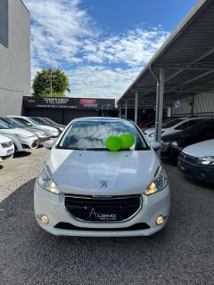 Foto do veículo Peugeot 208 Griffe 1.6 Flex 16v 5p Aut.