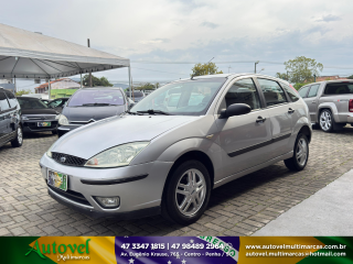Foto do veículo Ford Focus 1.6 S/se/se Plus Flex 8v/16v 5p