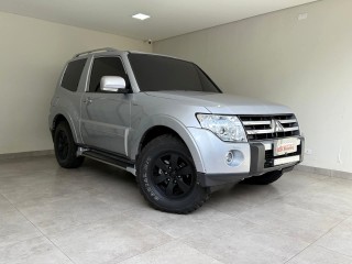 Foto do veículo Mitsubishi Pajero 3.8 Full Hpe Auto