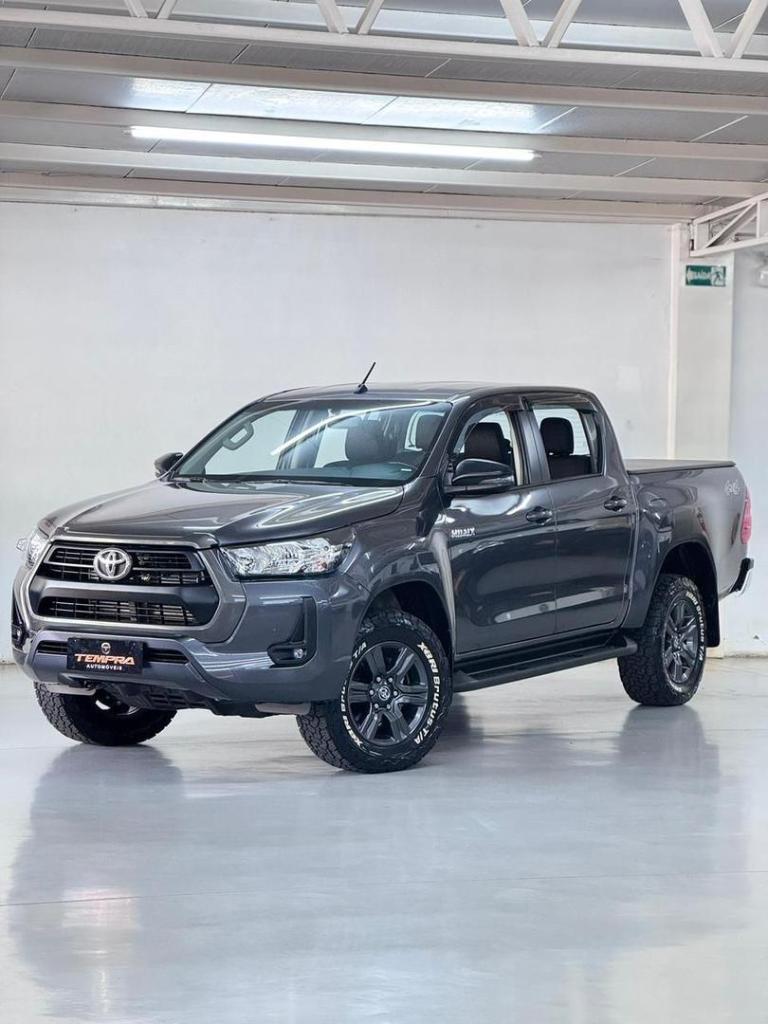 Toyota Hilux Hilux CD SR 4x4 2.8 TDI Diesel Aut. 2024