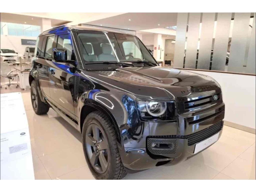 Land Rover Defender 2025