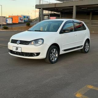 Foto do veículo Volkswagen Polo 1.6 Vht Total Flex Sportline I-motion