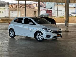 Foto do veículo Chevrolet Onix Hatch Lt 1.0 8v Flexpower 5p Mec.