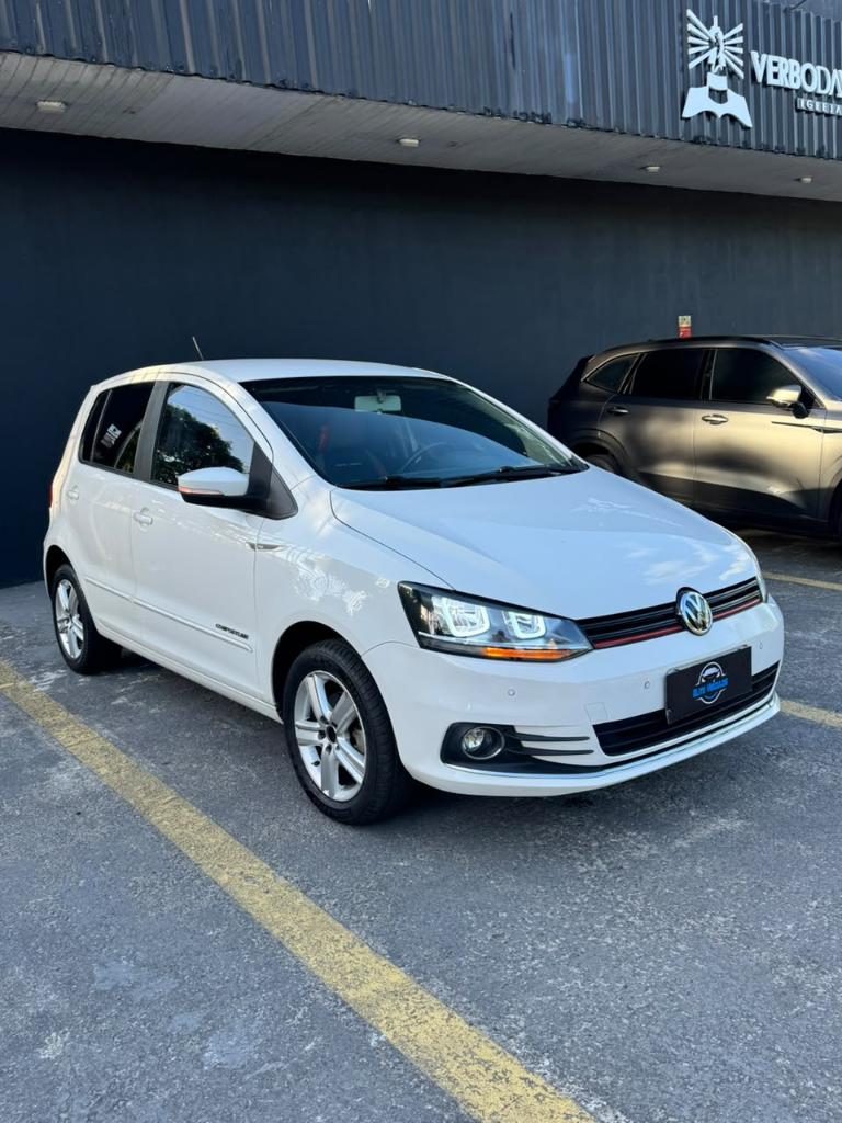 Volkswagen Fox 1.0 MI COMFORTLINE 8V FLEX 4P MANUAL 2017