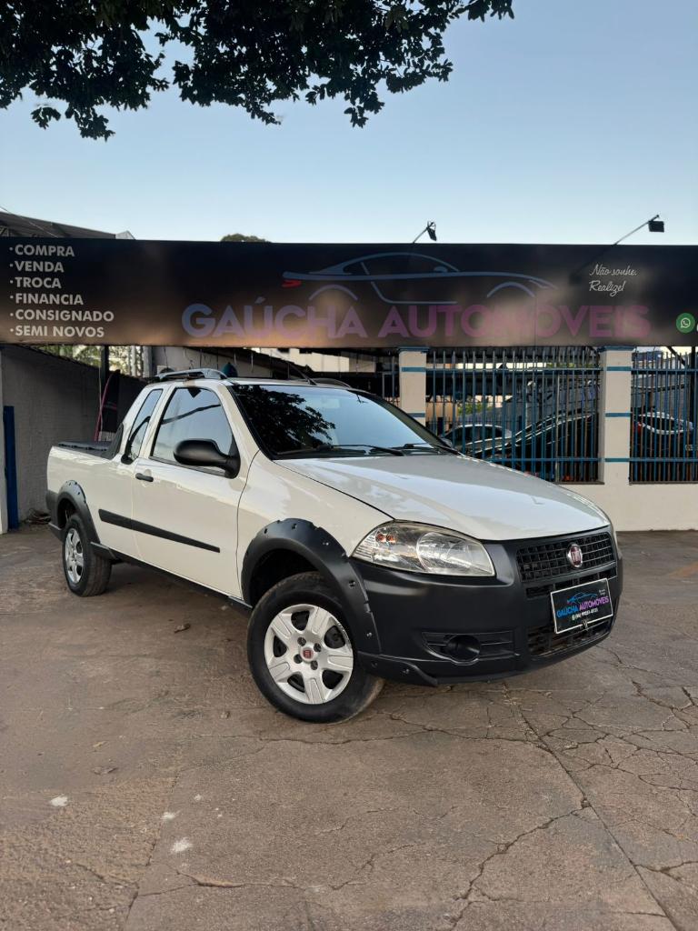 Fiat Strada 2012