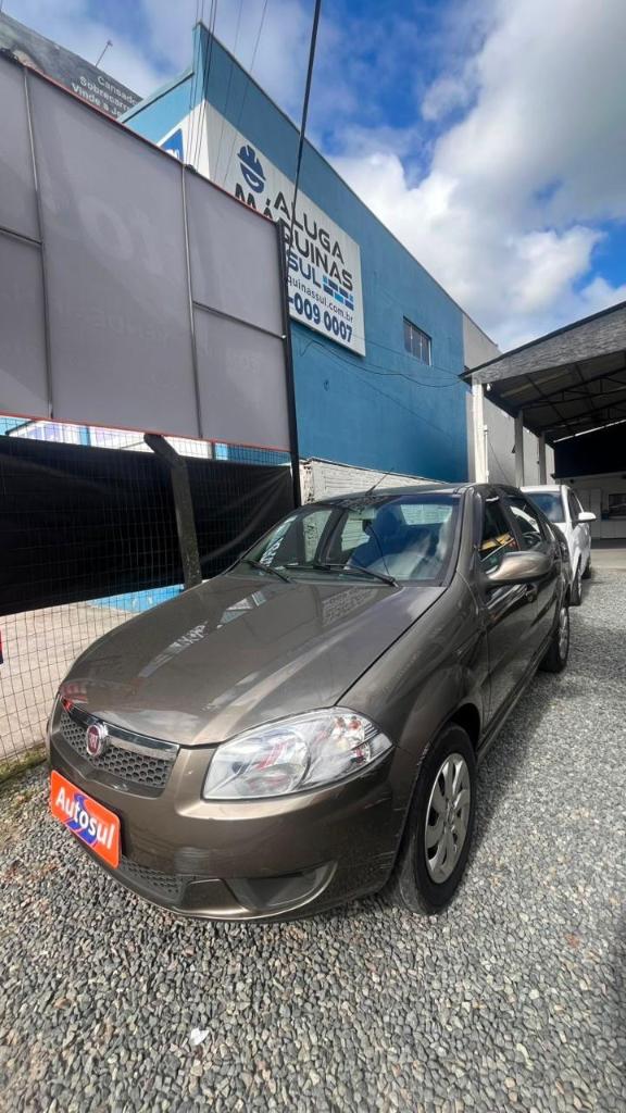 Fiat Siena 2015