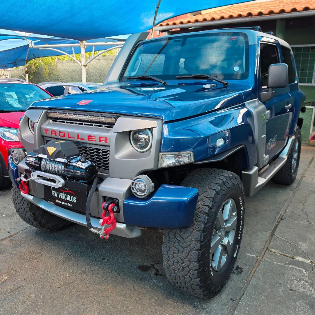 Troller T-4 T-4 4x4 3.2 20V Tdi Cap. Rígida Diesel 2015