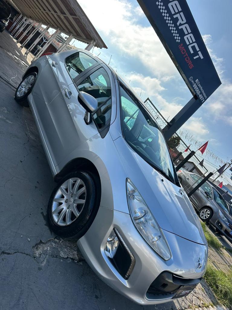 Peugeot 308 2014