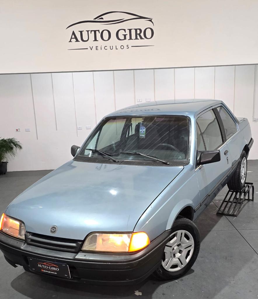 Chevrolet Monza GL 1.8 EFI/ SL/ L/ 650/BARC. 2E4P 1995