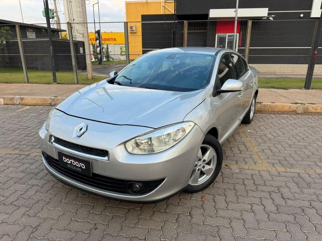 Renault Fluence DYNAMIQUE 2.0 CVT FLEX 2014