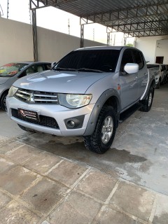 Foto do veículo Mitsubishi L200 Triton 3.2 Di-d Gl 4wd