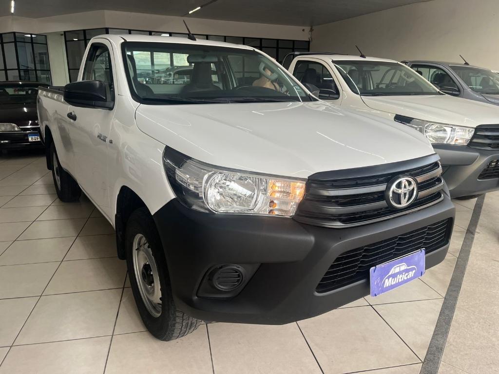 Toyota Hilux CS 4X2 2.8 2022